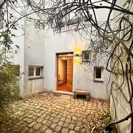 Villa Maison D'architecte Renovee Avec Jardin-