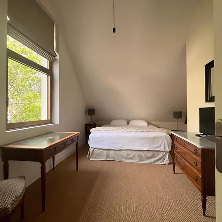 Maison D'architecte Renovee Avec Jardin- Senlis (Oise)